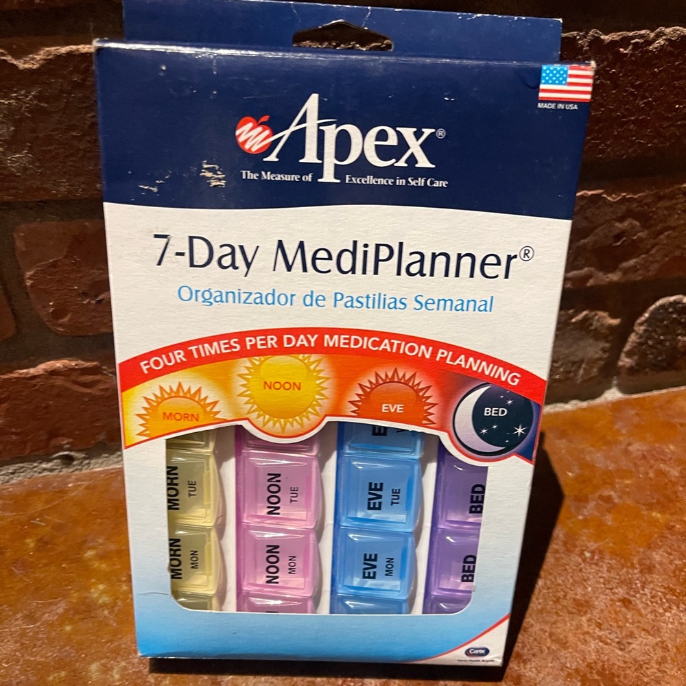 Apex 7-Day MediPlanner Organizer